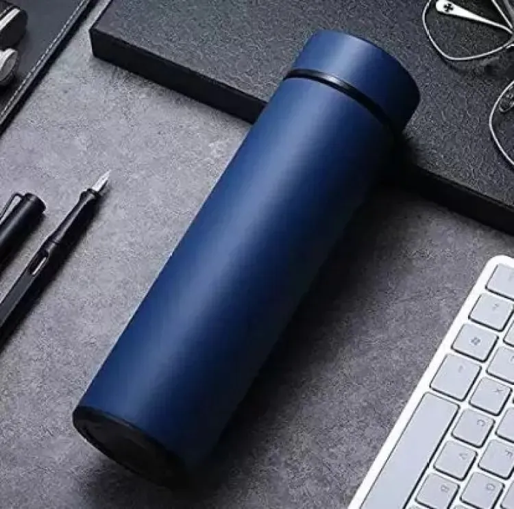 Temperature Display Vacuum Insulated Water Bottle Thermo Flask Made of Premium Stainless Steel Coffee Cup -500 ml (Random Color)