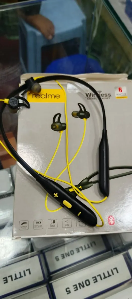 Realme Wireless Stereo Neckband Headset – Bluetooth 5.0 | Deep Bass, Long Battery, Sweatproof Earphones (Copy)