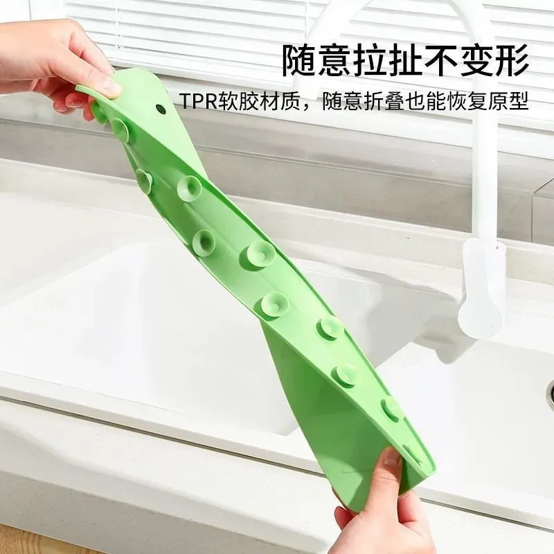 Silicone Sink Splash Guard With Suction – Flexible Water Splash Stopper for Kitchen & Bathroom Faucets, Countertops & Cleaning Protection (Random Color)